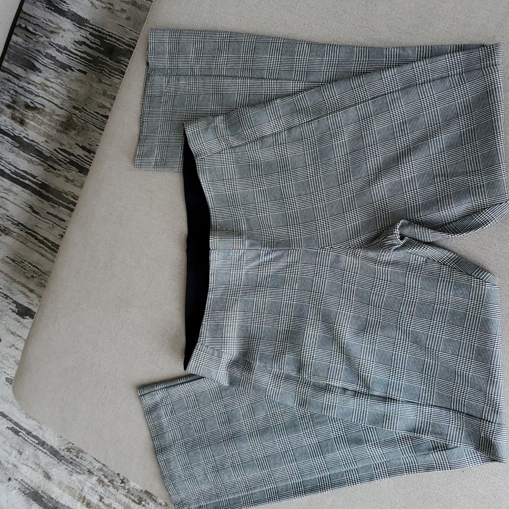 INC black & White pull on pants size 12 stretch waist
